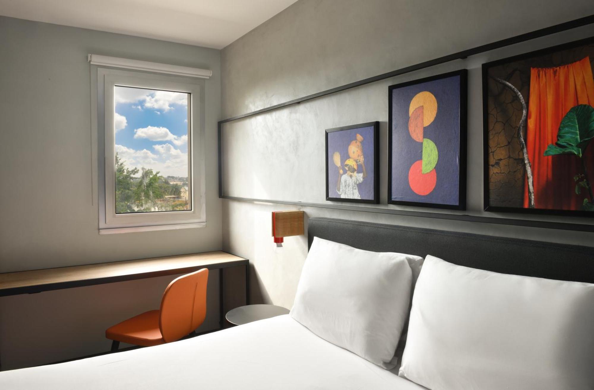 Готель Ibis Styles Abidjan Plateau Екстер'єр фото