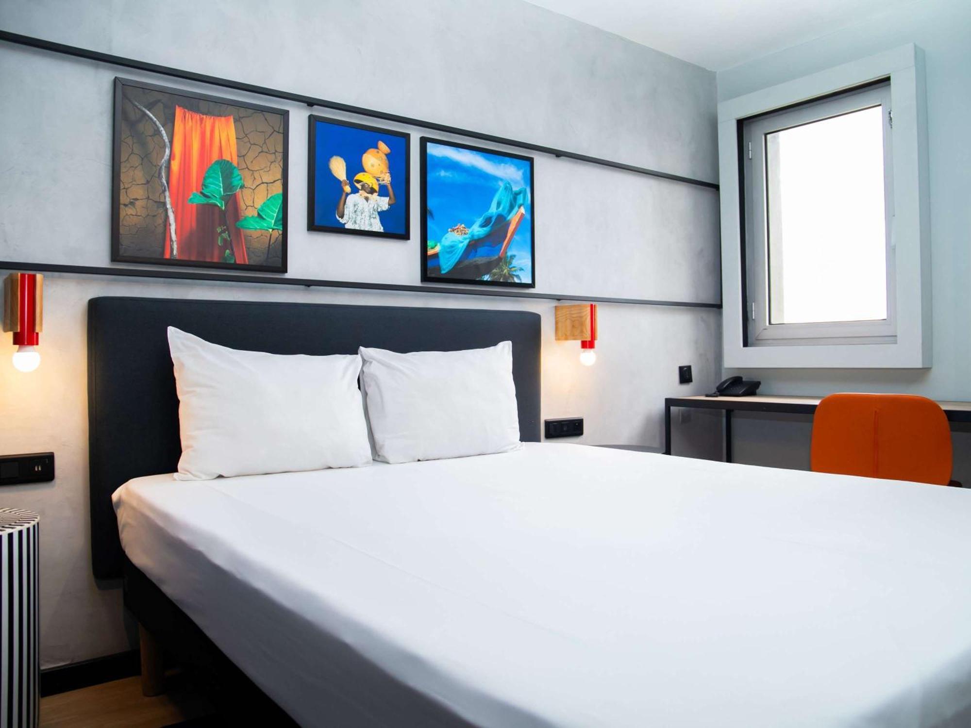 Готель Ibis Styles Abidjan Plateau Екстер'єр фото