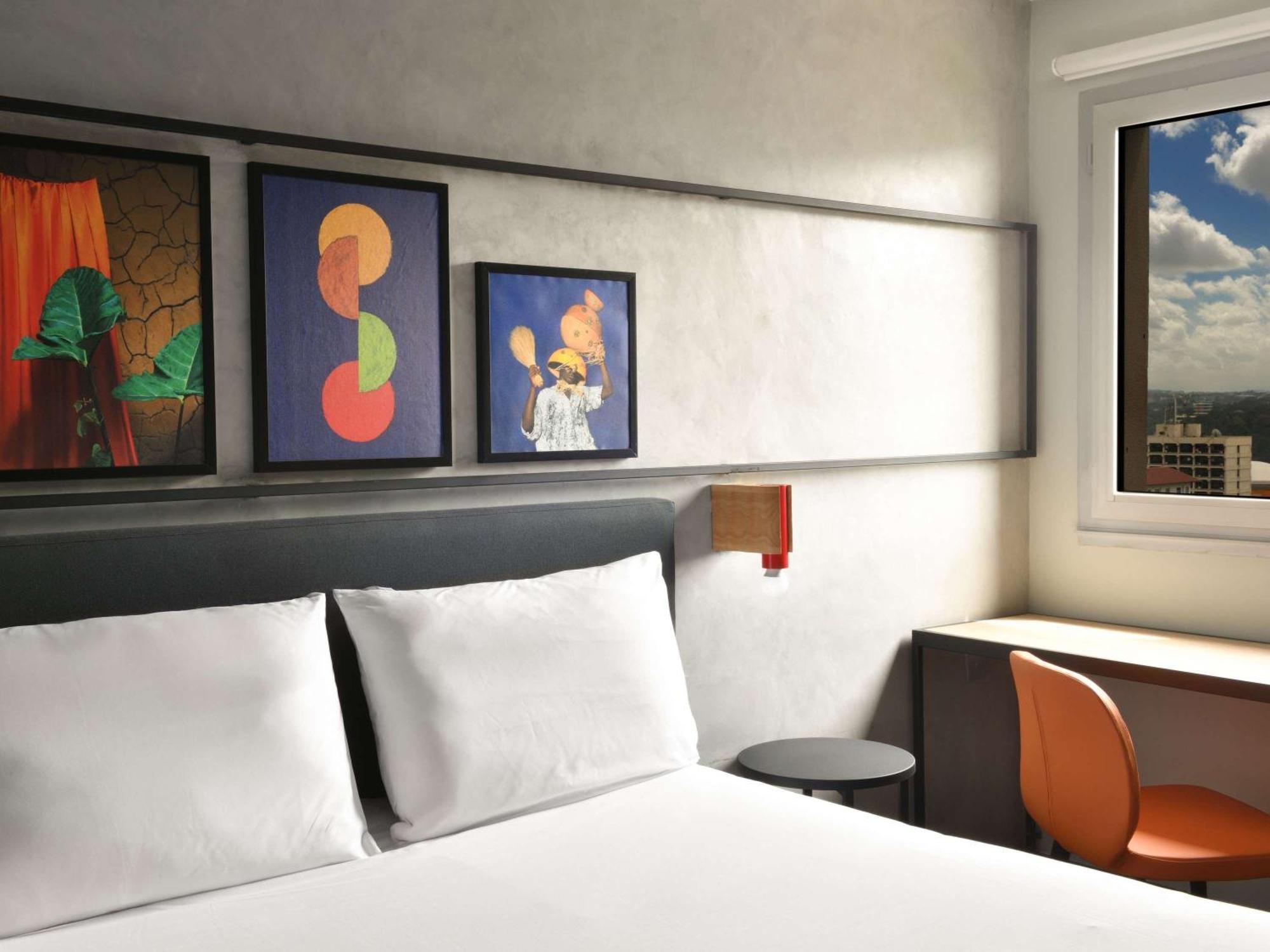 Готель Ibis Styles Abidjan Plateau Екстер'єр фото