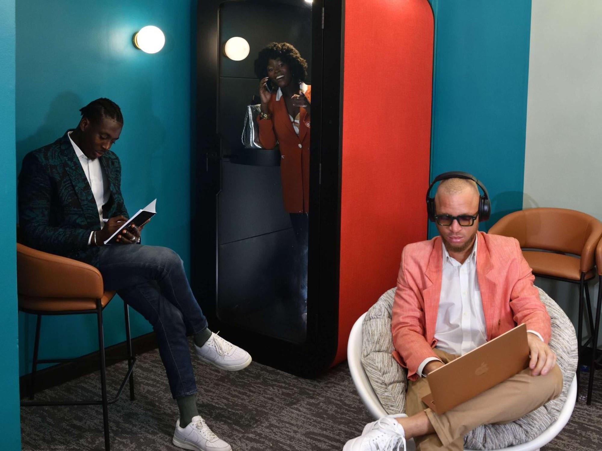 Готель Ibis Styles Abidjan Plateau Екстер'єр фото