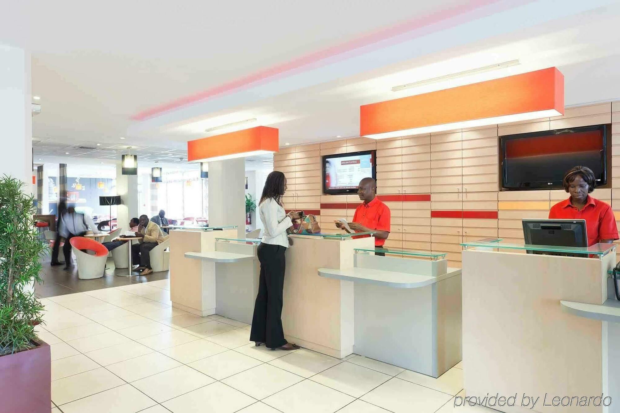 Готель Ibis Styles Abidjan Plateau Екстер'єр фото